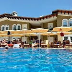 Palmanova Resort