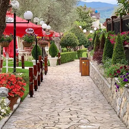 Palmanova منتجع